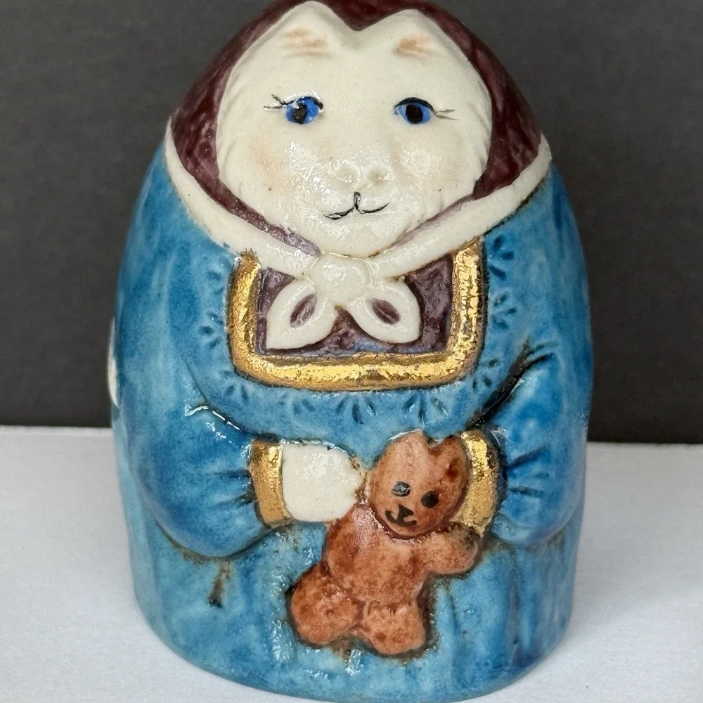 VTG 1980 Salamander Pottery Cat w/Teddy Bear Ceramic Bell Ornament Hand Painted
